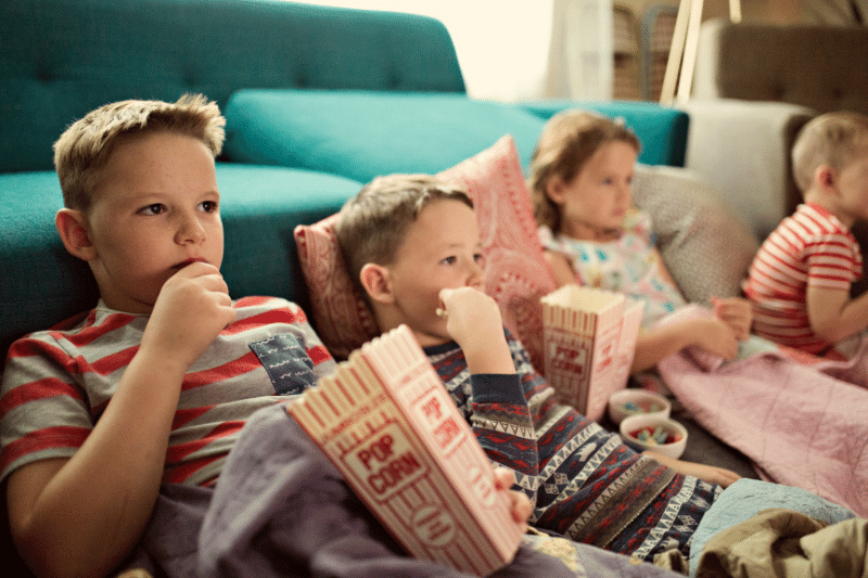 Indoor holiday activities for kids