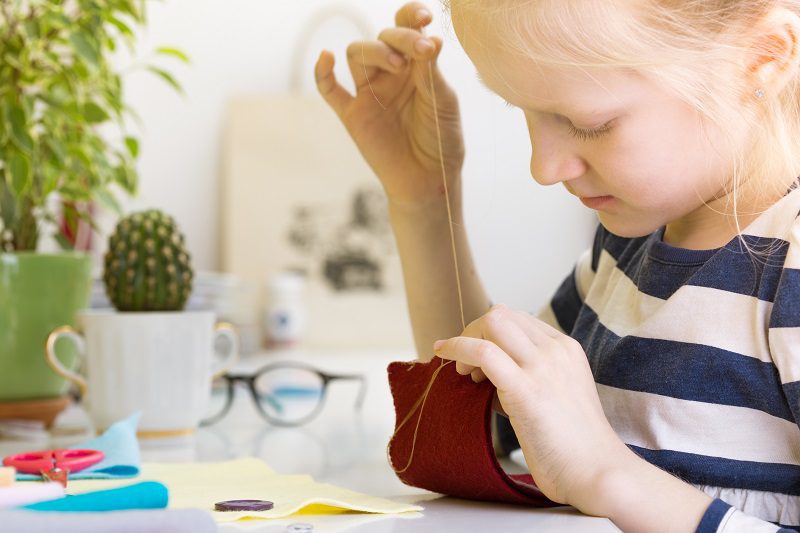 Kids can make possum pouches to help animals injured in Australian bush fires