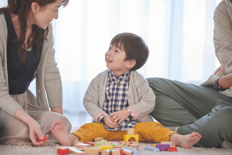 Speech therapy session supporting bilingual child with language development, Brookvale Northern Beaches